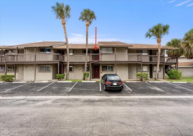 Condo for sale at 6332 Newtown Cir #32B5, TAMPA, FL 33615 | MLS# TB8519063