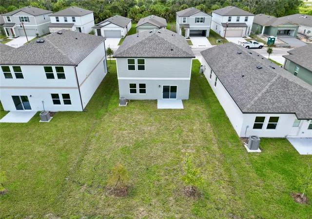 Photo 3 of Single family home for sale at 10523 Curving Crk Loop, Parrish, FL 34219 | MLS# TB8519070 | Listing updated on 2026-09-04