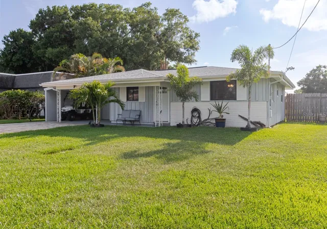 4th image of 96 New York Ave, Dunedin, FL 34698 | MLS# TB8519073