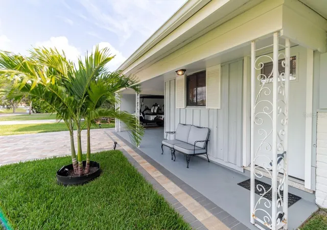5th image of 96 New York Ave, Dunedin, FL 34698 | MLS# TB8519073