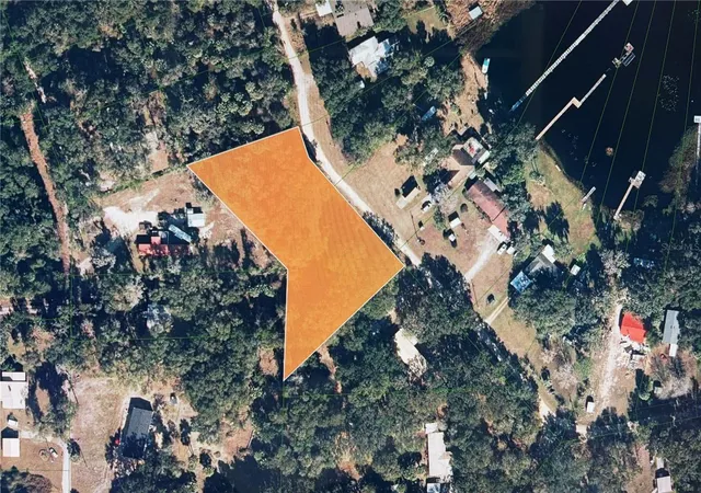 1st image of 161 Little Orange Lake Dr, Hawthorne, FL 32640 | MLS# OM726625