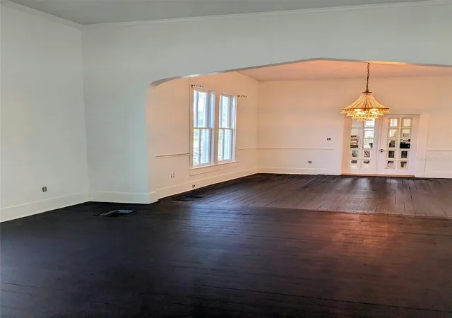 Photo 4 of Single family home for sale at 495 E Parker St, Bartow, FL 33830 | MLS# S5151884 | Listing updated on 2026-09-11