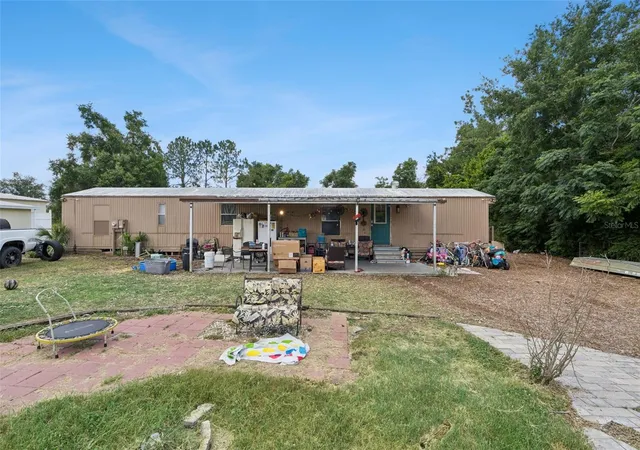 Photo 1 of Manufactured home for sale at 10927 Luana Dr, Leesburg, FL 34788 | MLS# O6416761 | Listing updated on 2026-08-21