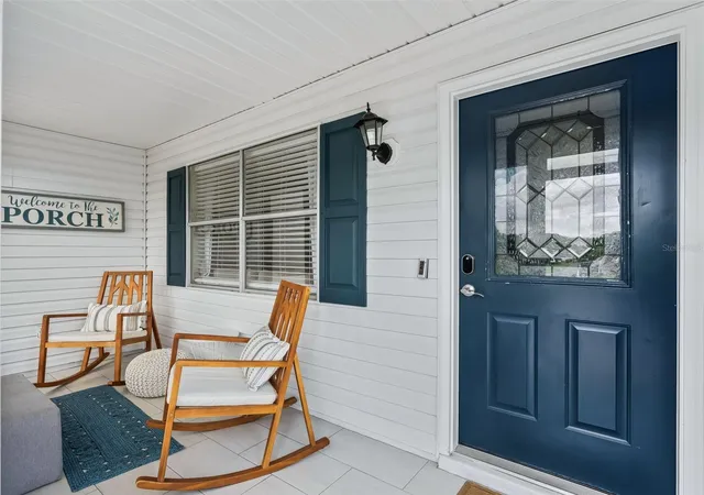 Photo 3 of Single family home for sale at 321 San Marino Dr, Lady Lake, FL 32159 | MLS# G5113749 | Listing updated on 2026-09-01