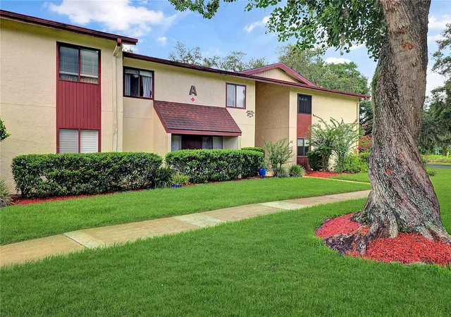 1st image of 700 Midway Dr #B, Ocala, FL 34472 | MLS# OM726629