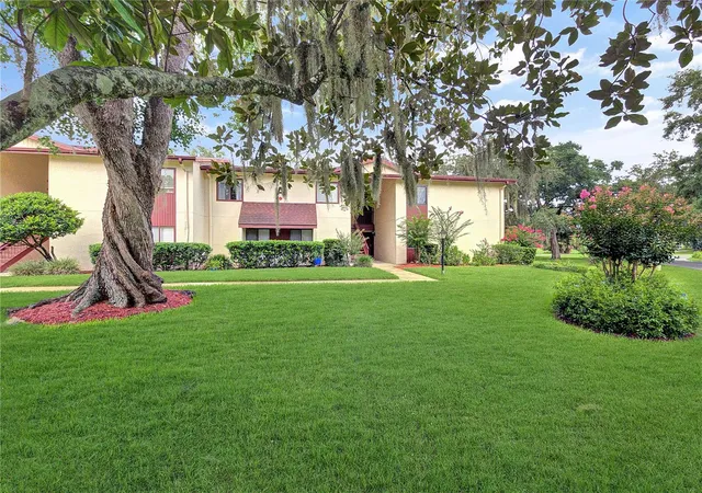 2nd image of 700 Midway Dr #B, Ocala, FL 34472 | MLS# OM726629