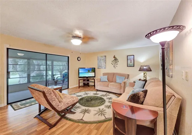 4th image of 700 Midway Dr, OCALA, FL 34472