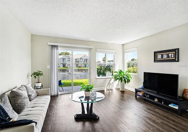 3rd image of 2552 Woodgate Blvd #107, Orlando, FL 32822 | MLS# O6416786