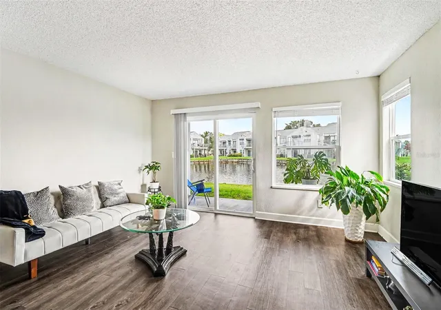 5th image of 2552 Woodgate Blvd #107, Orlando, FL 32822 | MLS# O6416786