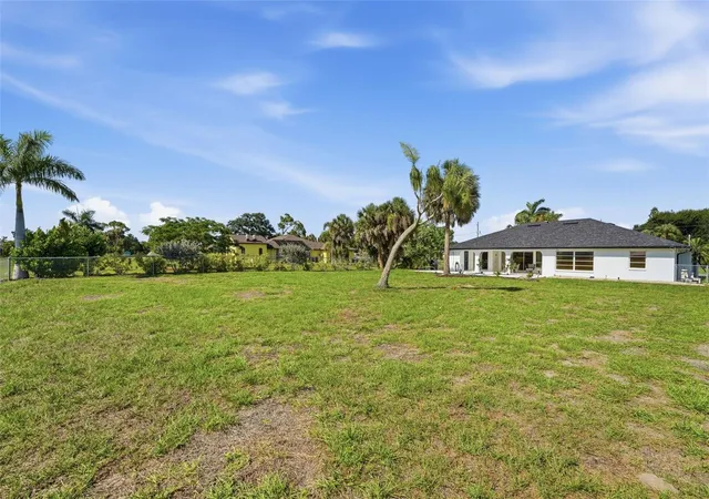 37th image of 275 Rotonda Blvd N, Rotonda West, FL 33947 | MLS# N6144711