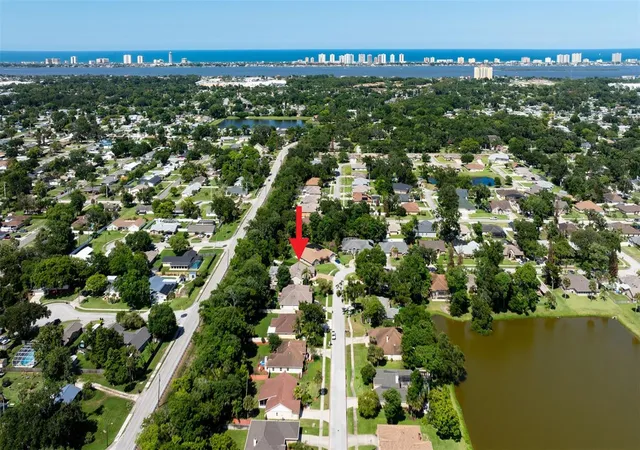 Homes for sale in South Daytona, FL | 42 Bryan Cave Rd, South Daytona, FL 32119 | MLS# V4949658