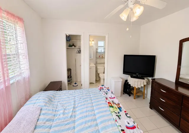 Photo 4 of Single family home for sale at 7717 Groveridge Ct, Orlando, FL 32810 | MLS# S5151895 | Listing updated on 2026-10-02