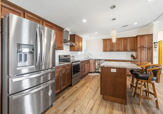 3rd image of 5230 Revelation Dr, Polk City, FL 33868 | MLS# L4962737