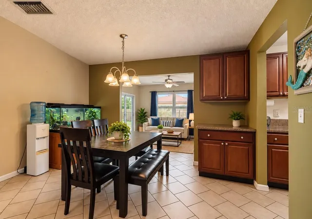 Photo 3 of Single family home for sale at 9473 Bayside Ct, Spring Hill, FL 34608 | MLS# W7886729 | Listing updated on 2026-10-02