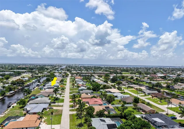 Photo 2 of Single family home for sale at 1433 Se 28th Terrace, Cape Coral, FL 33904 | MLS# C7527335 | Listing updated on 2026-10-17