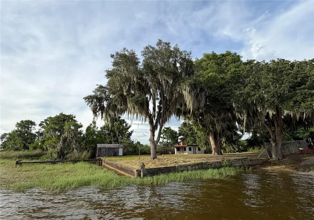 1st image of 12703 Cr 48, Astatula, FL 34705 | MLS# G5113766