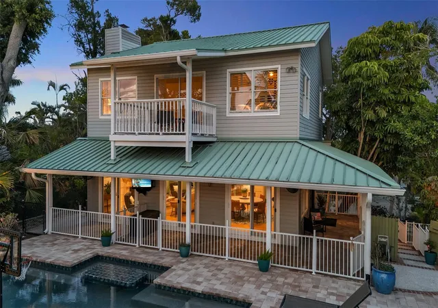 Homes for sale in Terra Ceia, FL | 70 Mound Pl, Terra Ceia, FL 34250 | MLS# A4697047