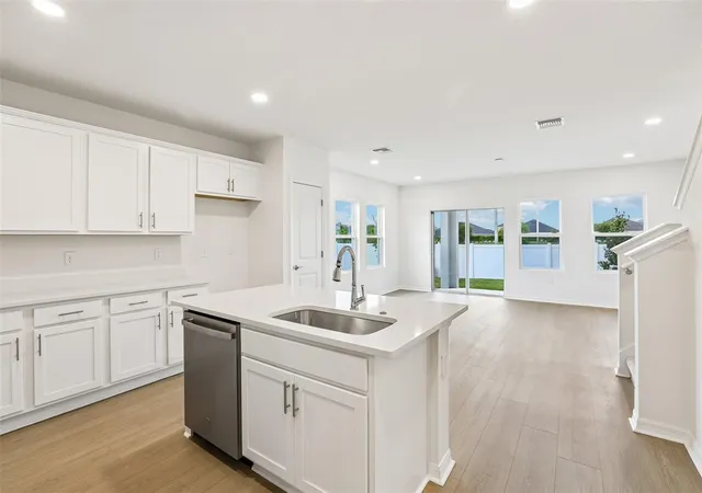 Photo 3 of Sale Pending at 6876 Holcombe Dl Dr, Zephyrhills, FL 33541 | MLS# TB8519204 | Listing updated on 2026-08-27