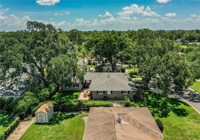 Homes for sale in Lakeland, FL | 1522 Del Crest Pl, Lakeland, FL 33803 | MLS# L4962741