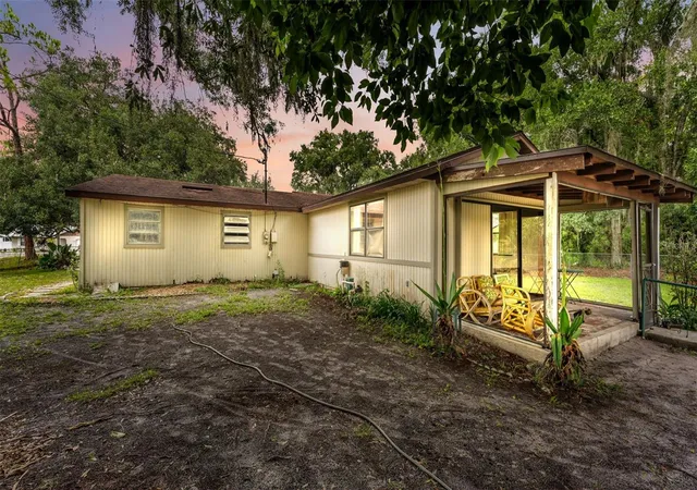 Photo 1 of Single family home for sale at 330 Marcum Rd, Lakeland, FL 33809 | MLS# L4962742 | Listing updated on 2026-09-04