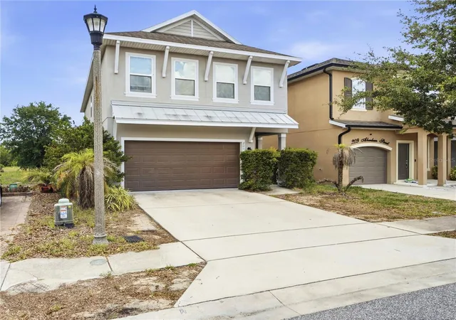 Homes for sale in Davenport, FL | 205 Aberdeen St, Davenport, FL 33896 | MLS# G5113772