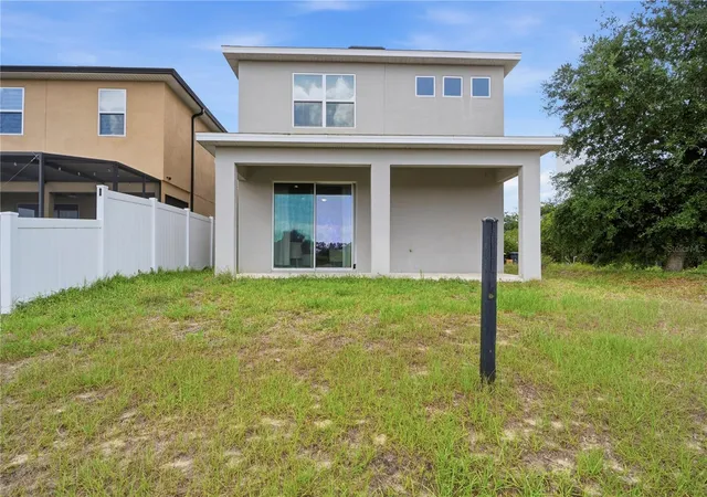 Homes for sale in Davenport, FL | 205 Aberdeen St, Davenport, FL 33896 | MLS# G5113772