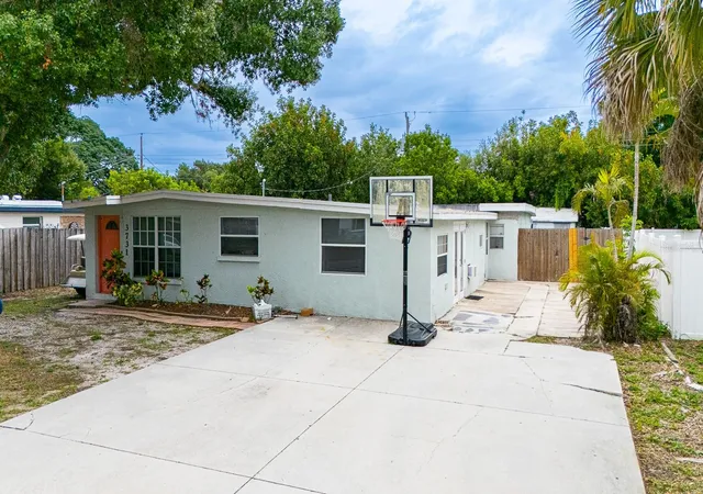 Photo 1 of Multi family home for sale at 3731 Papai Dr, Sarasota, FL 34232 | MLS# A4697057 | Listing updated on 2026-08-12