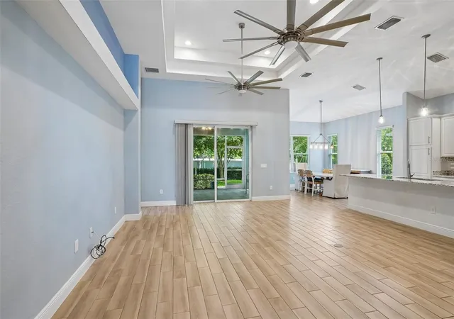 Photo 4 of Single family home for sale at 10339 Addison Shore Way, Oxford, FL 34484 | MLS# G5113776 | Listing updated on 2026-08-29