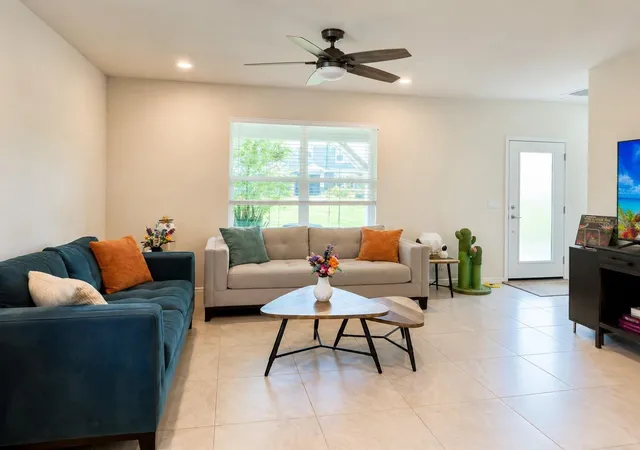 Photo 3 of Single family home for sale at 1959 Summer Serenity Dr, Kissimmee, FL 34744 | MLS# S5151902 | Listing updated on 2026-09-05