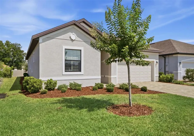 1st image of 17 Green Cir, Palm Coast, FL 32164 | MLS# FC319276