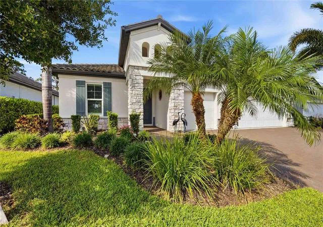 Photo 3 of Single family home for sale at 11329 Montserrat Dr, Venice, FL 34293 | MLS# A4697065 | Listing updated on 2026-09-15