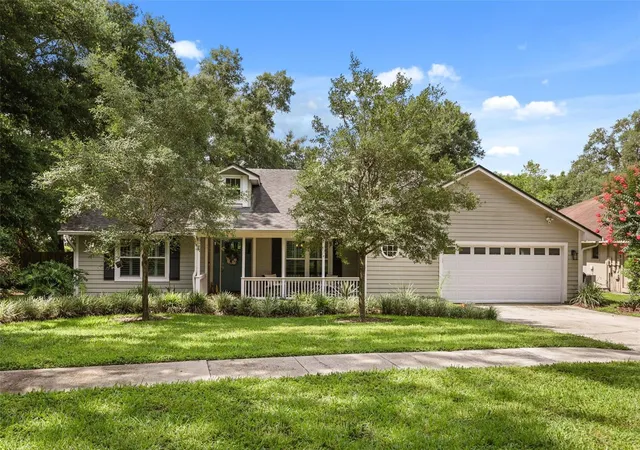 Homes for sale in Apopka, FL | 2504 Orchard Dr, Apopka, FL 32712 | MLS# O6416863