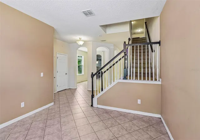 Photo 2 of Sale Pending at 5231 Villa Rosa Ave, St Cloud, FL 34771 | MLS# O6416874 | Listing updated on 2026-08-11