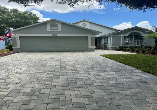 Homes for sale in Clermont, FL | 3819 Westerham Dr, Clermont, FL 34711 | MLS# G5113786