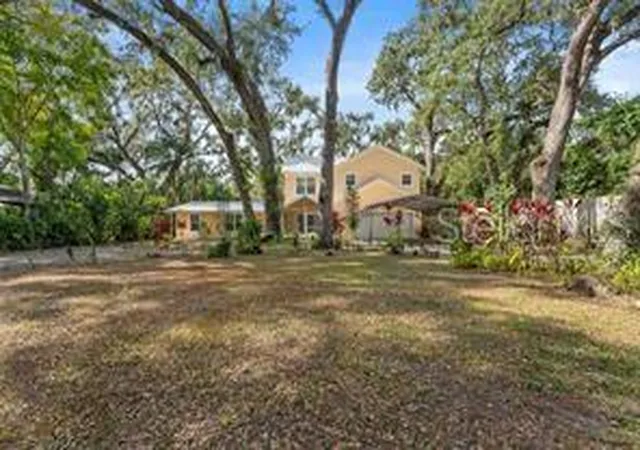 2nd image of 315 Wooten Rd, Lutz, FL 33548 | MLS# O6416885