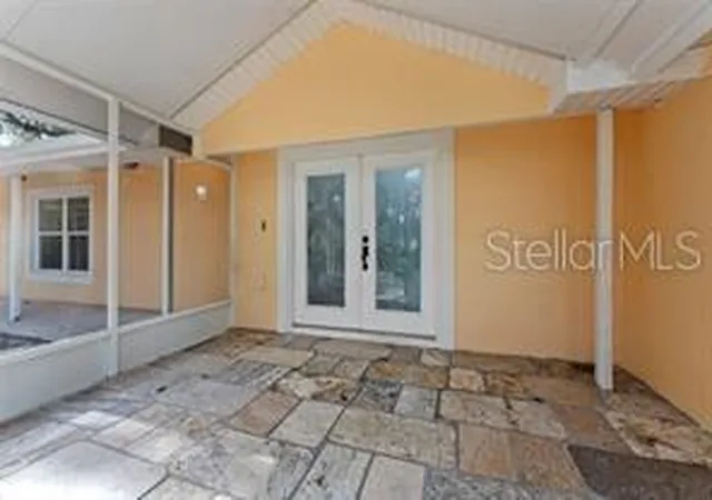 Photo 4 of Single family home for sale at 315 Wooten Rd, Lutz, FL 33548 | MLS# O6416885 | Listing updated on 2026-09-03