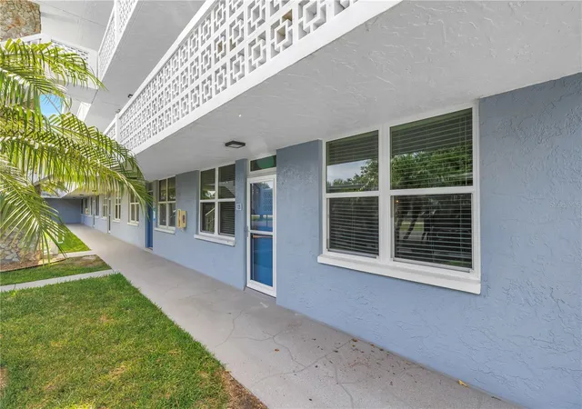 Homes for sale in St Petersburg, FL | 4715 Bay St Ne #135, St Petersburg, FL 33703 | MLS# TB8519284