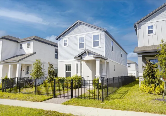 Photo 3 of Single family home for sale at 14123 Frasier St, Winter Garden, FL 34787 | MLS# S5151909 | Listing updated on 2026-10-15