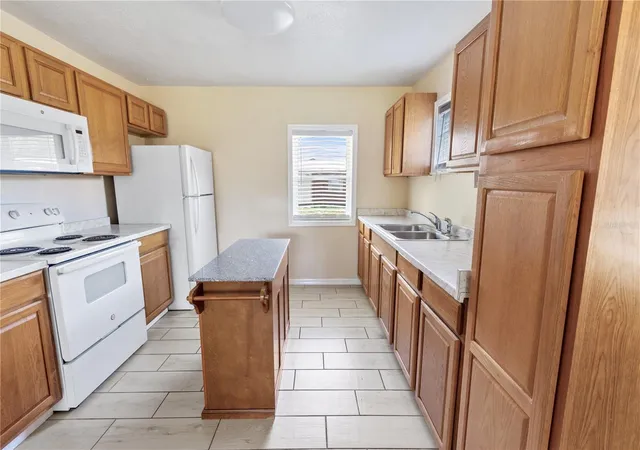 Homes for sale in Auburndale, FL | 404 Armour Ave, Auburndale, FL 33823 | MLS# L4962754