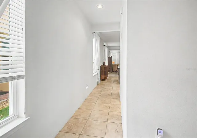 Photo 4 of Single family home for sale at 1390 Harbor Ridge Dr, Kissimmee, FL 34759 | MLS# S5151913 | Listing updated on 2026-08-04
