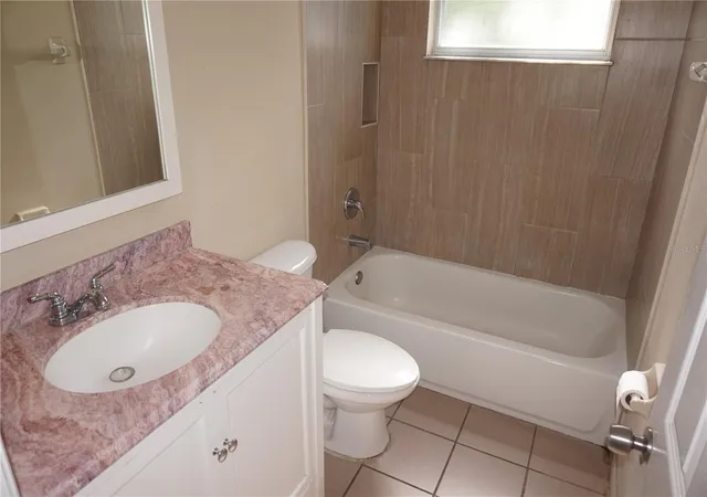 Listing Photo 4 - Condo for sale in building located at 2749 N Poinciana Blvd, Kissimmee, FL 34746 - Unit #24