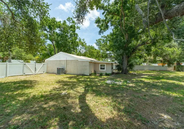 Homes for sale in Tampa, FL | 4416 W Anita Boulevard, Tampa, FL 33611 | MLS# TB8519323