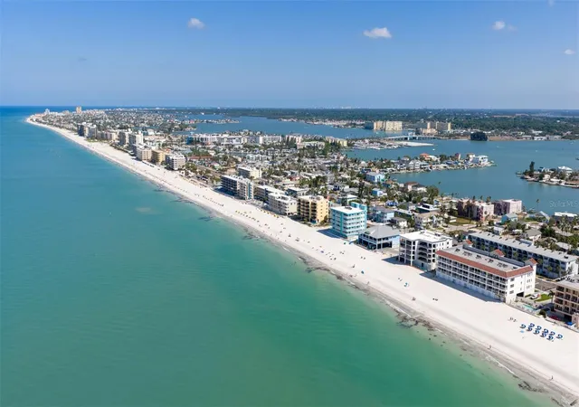 2nd image of 14048 Gulf Blvd, MADEIRA BEACH, FL 33708