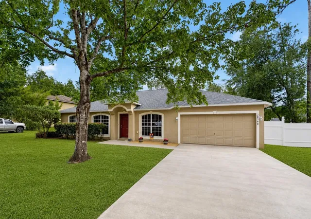 Photo 2 of Single family home for sale at 20390 Sw 57th Street, Dunnellon, FL 34431 | MLS# OM726649 | Listing updated on 2026-08-17