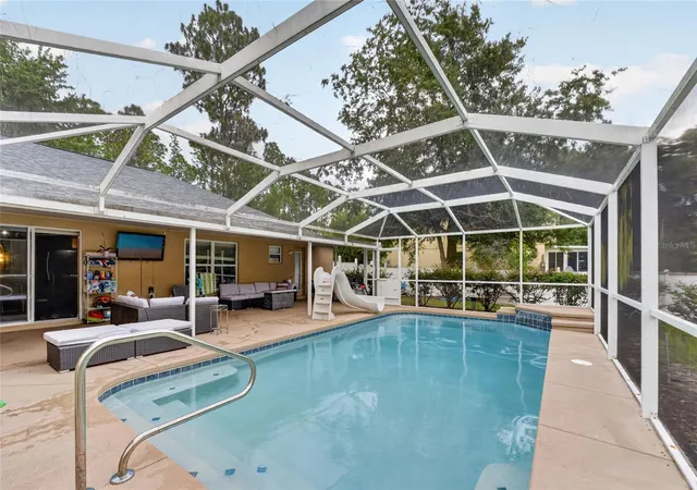 Photo 3 of Single family home for sale at 20390 Sw 57th Street, Dunnellon, FL 34431 | MLS# OM726649 | Listing updated on 2026-08-17