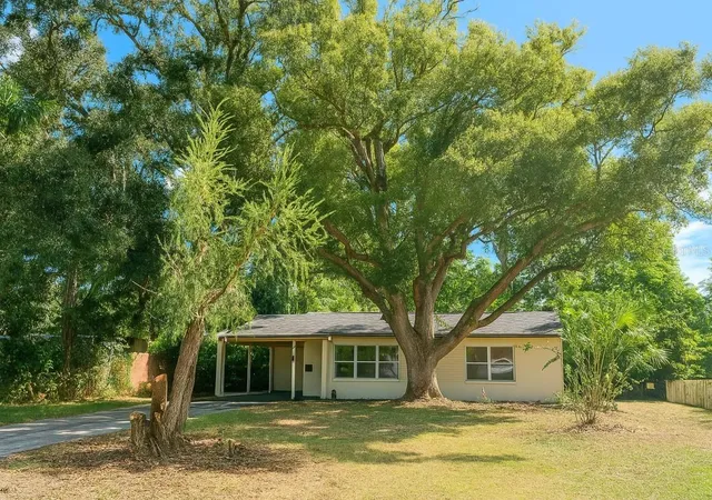 1st image of 603 Oak Ridge Dr, Brandon, FL 33510 | MLS# A4697080