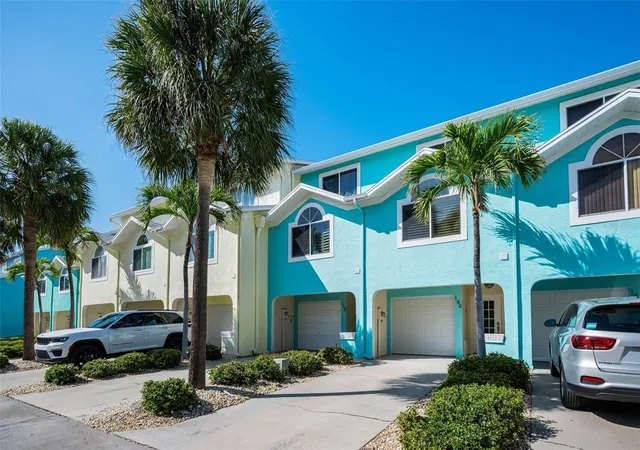 4th image of 140 Marcdale Blvd, Indian Rocks Beach, FL 33785 | MLS# TB8519337