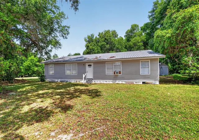4th image of 3848 Warm Springs Ave, Wildwood, FL 34785 | MLS# A4697082