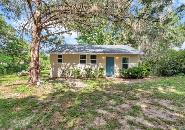 Homes for sale in Ocala, FL | 658 Ne 39th Ct, Ocala, FL 34470 | MLS# GC541205