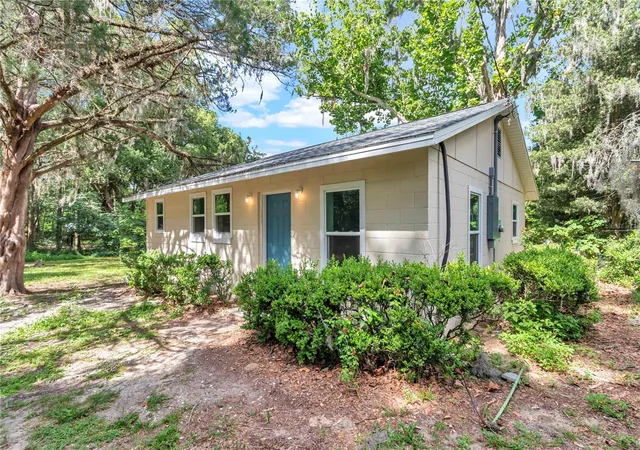 Homes for sale in Ocala, FL | 658 Ne 39th Ct, Ocala, FL 34470 | MLS# GC541205